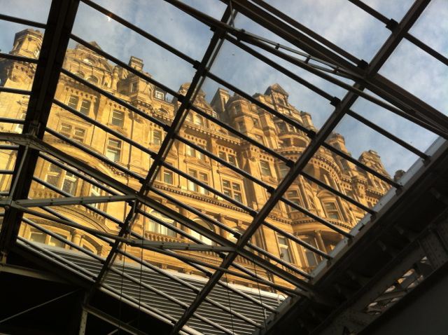 roof-of-edinburgh-waverley-station
